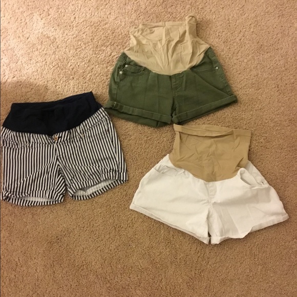 Maternity shorts bundle - Picture 1 of 4